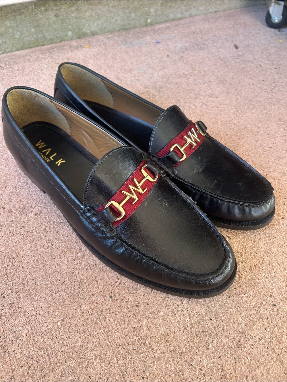 NWOT Walk London Men's Black Leather Slip-On Loafers